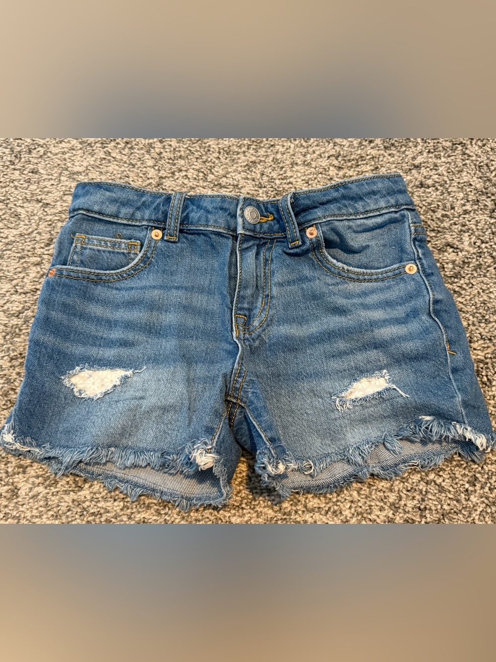 Cat & Jack Girls Size 8 Denim Jean Shorts Distressed Stretch Frayed Hem